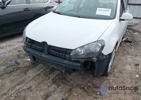 2014 Volkswagen Jetta Sportwagen 2.0L Tdi z USA, uszkodzony, nr VIN 3VWPL7AJ1EM619505